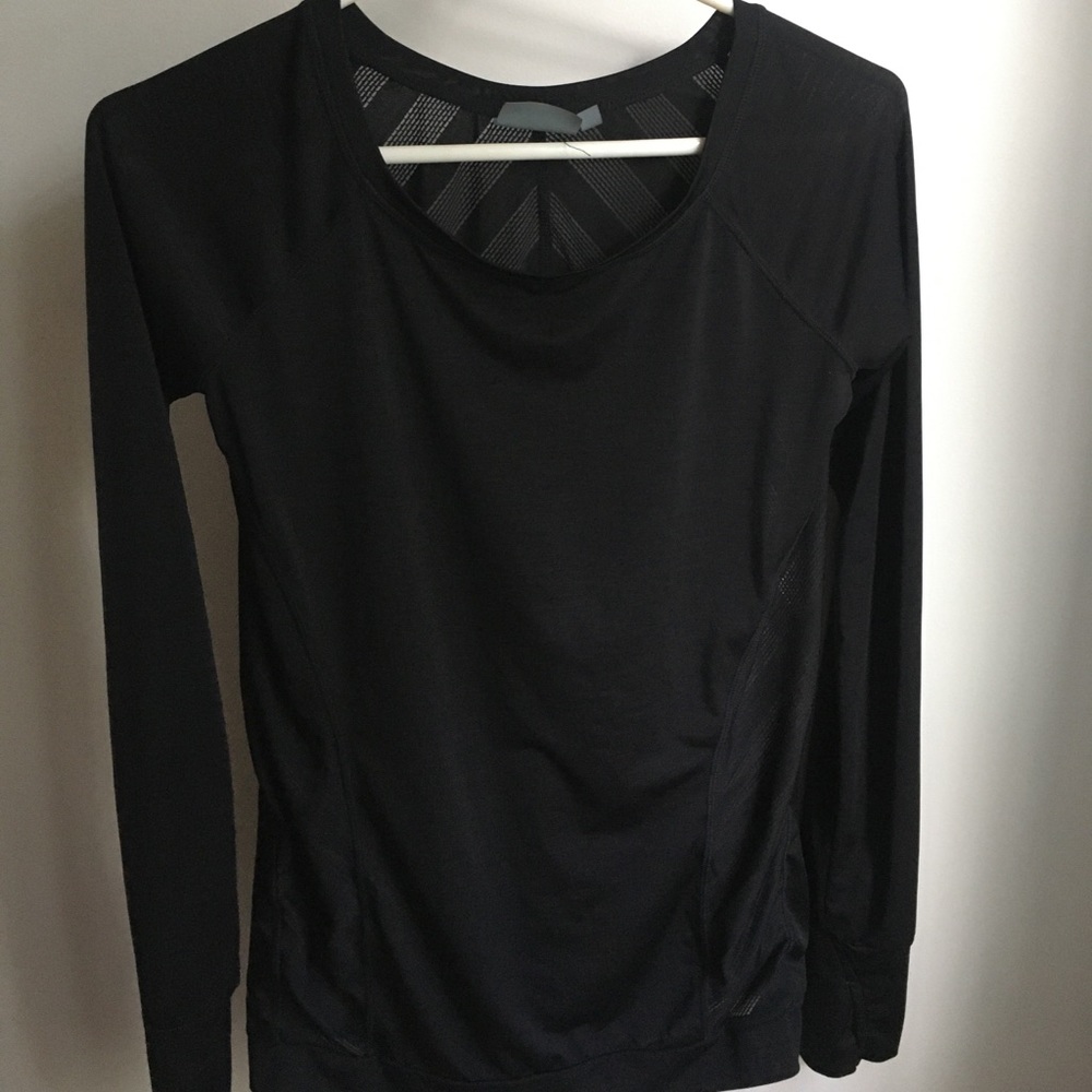 athleta top